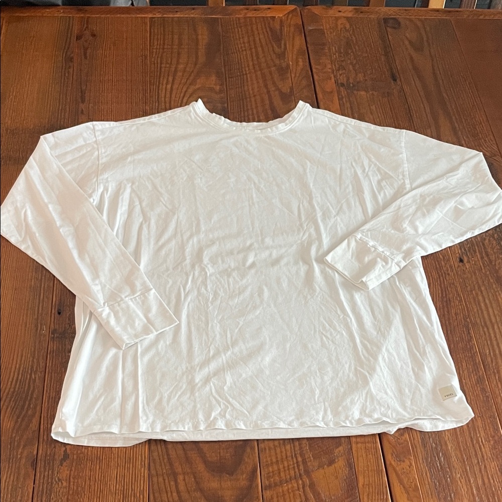 Vuori long sleeve white shirt, size medium
